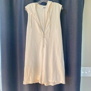 525 loose white romper